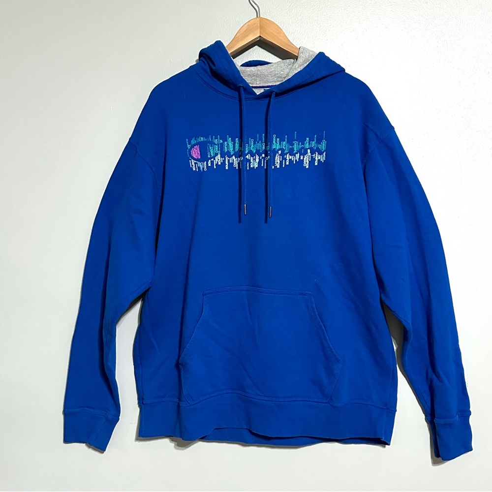 Champion men’s size XL Blue Athletic Hoodie B3